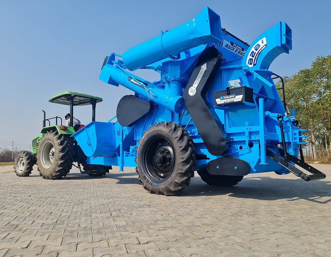A detailed side view image of the thePunni B2B Thresher, showcasing its advanced features and efficient design.