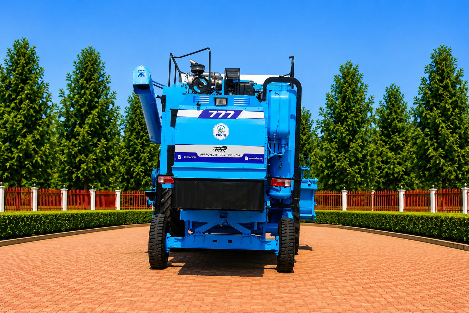Punni 777 Combine Harvester 12 Meter Short Turning Radius