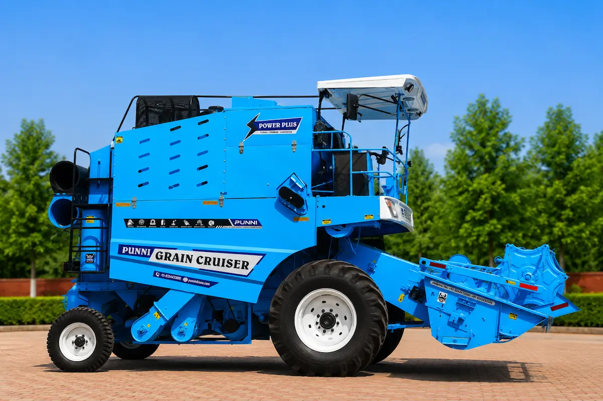 Right side view with Auto Discharge Auger